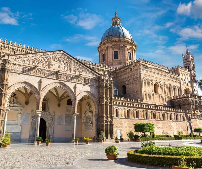 Casetta Poli- Appartamento Con Terrazza - Centro Storico Palermo Eksteriør billede